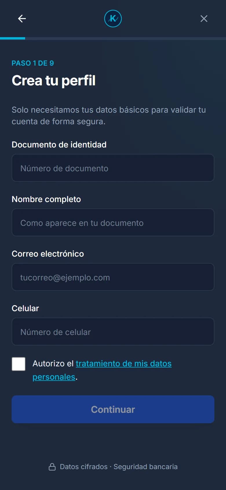 Primer paso de la solicitud: formulario para crear tu perfil con documento, nombre, correo y celular.