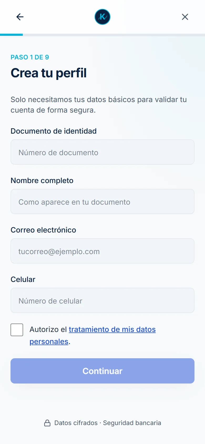Primer paso de la solicitud: formulario para crear tu perfil con documento, nombre, correo y celular.